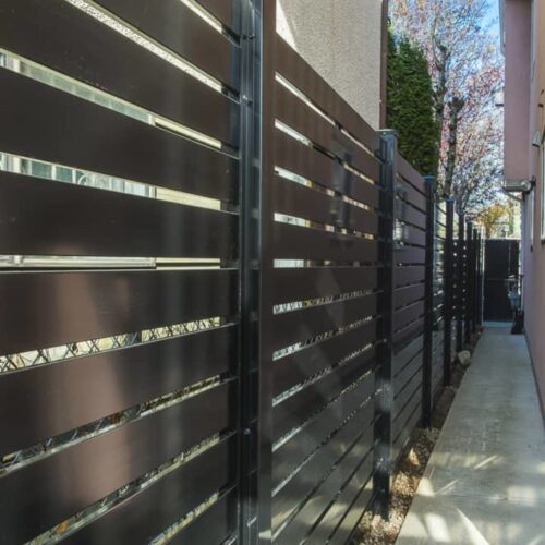 1x3 Aluminum Horizontal Slat Fence