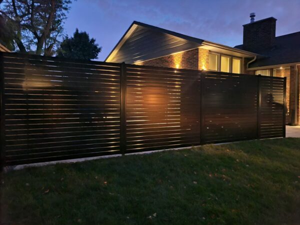 1x3 Aluminum Horizontal Slat Fence​